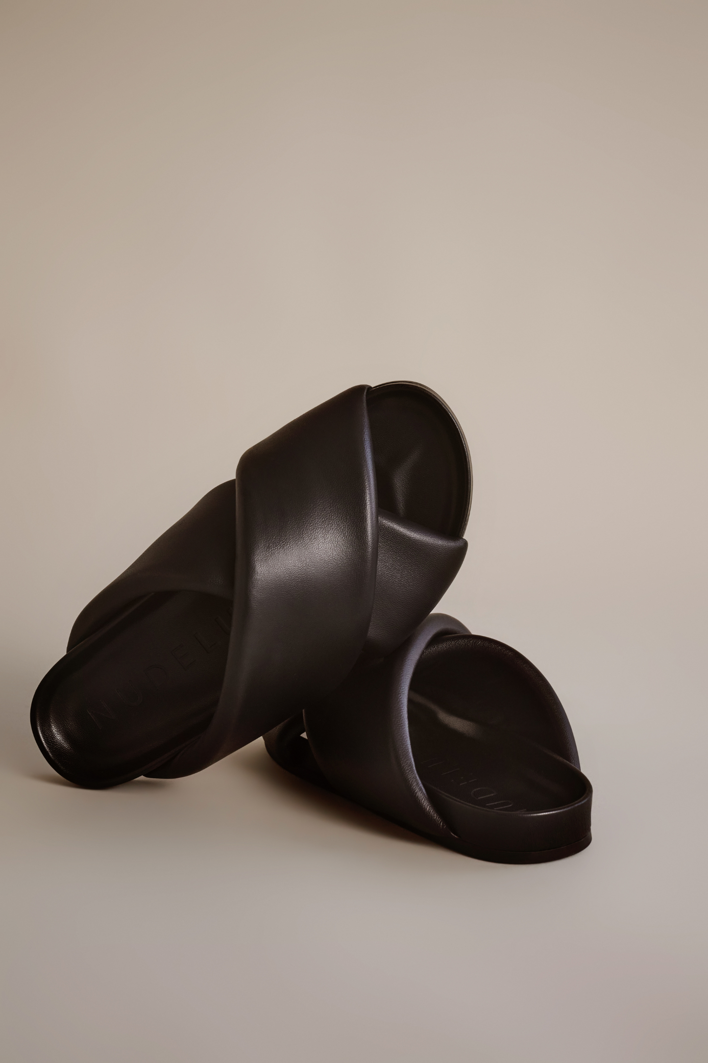 RIGBY CROSS OVER SLIDE