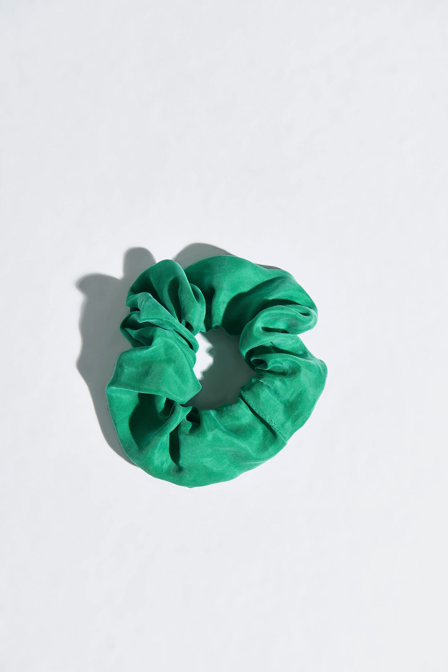 ESSENTIAL CUPRO SCRUNCHIE