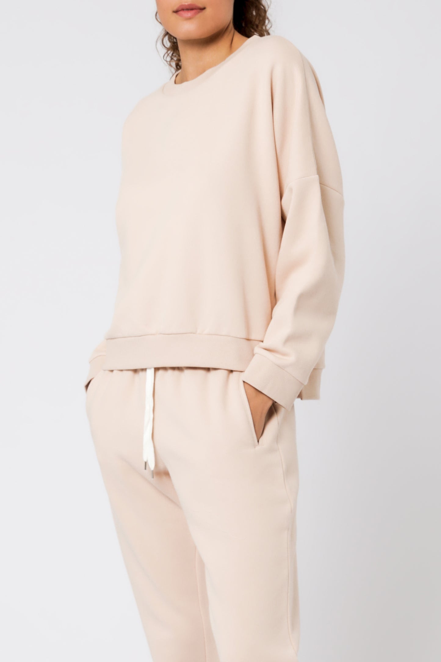 CARTER CLASSIC OVERSIZED SWEAT