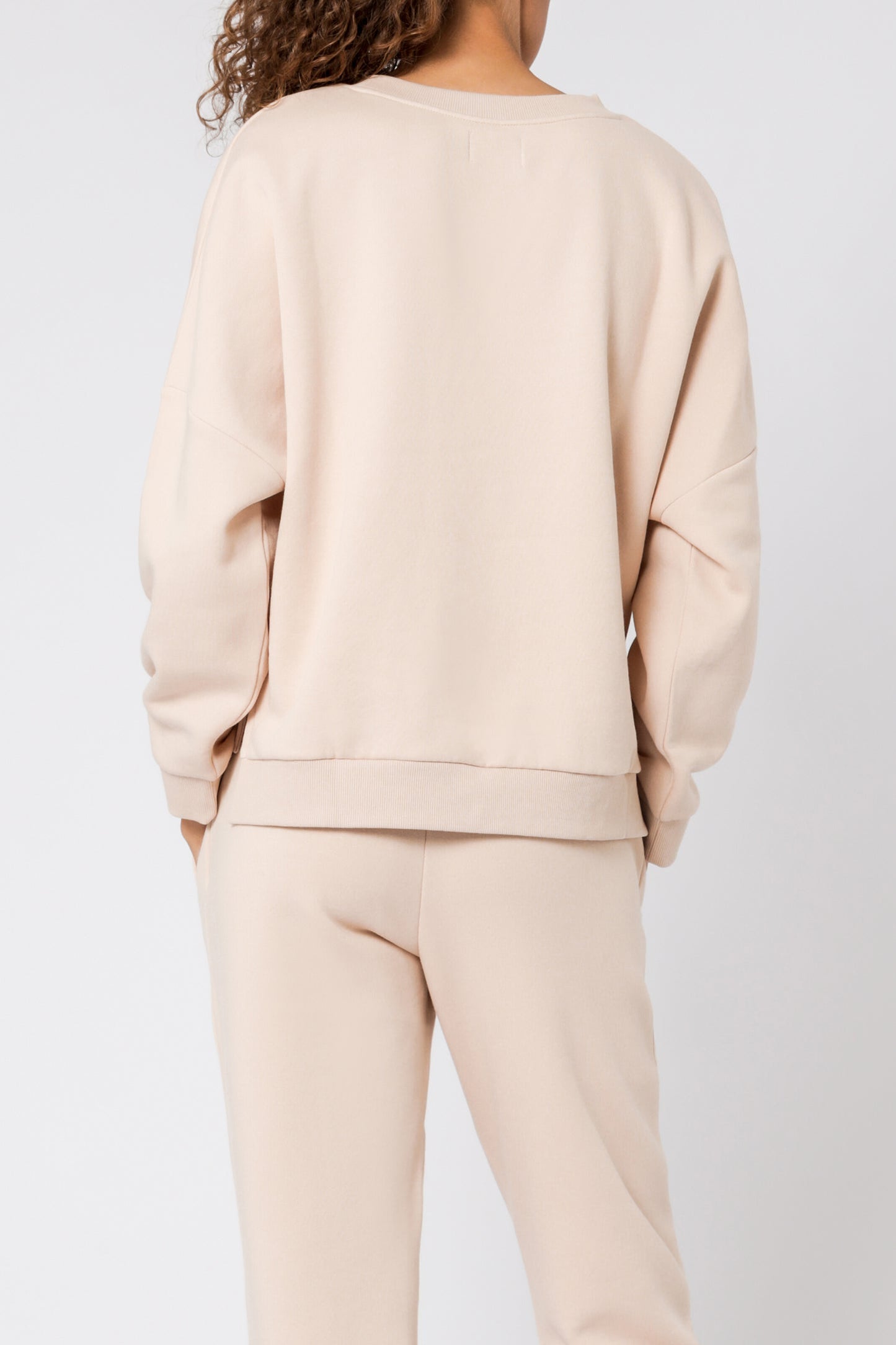 CARTER CLASSIC OVERSIZED SWEAT