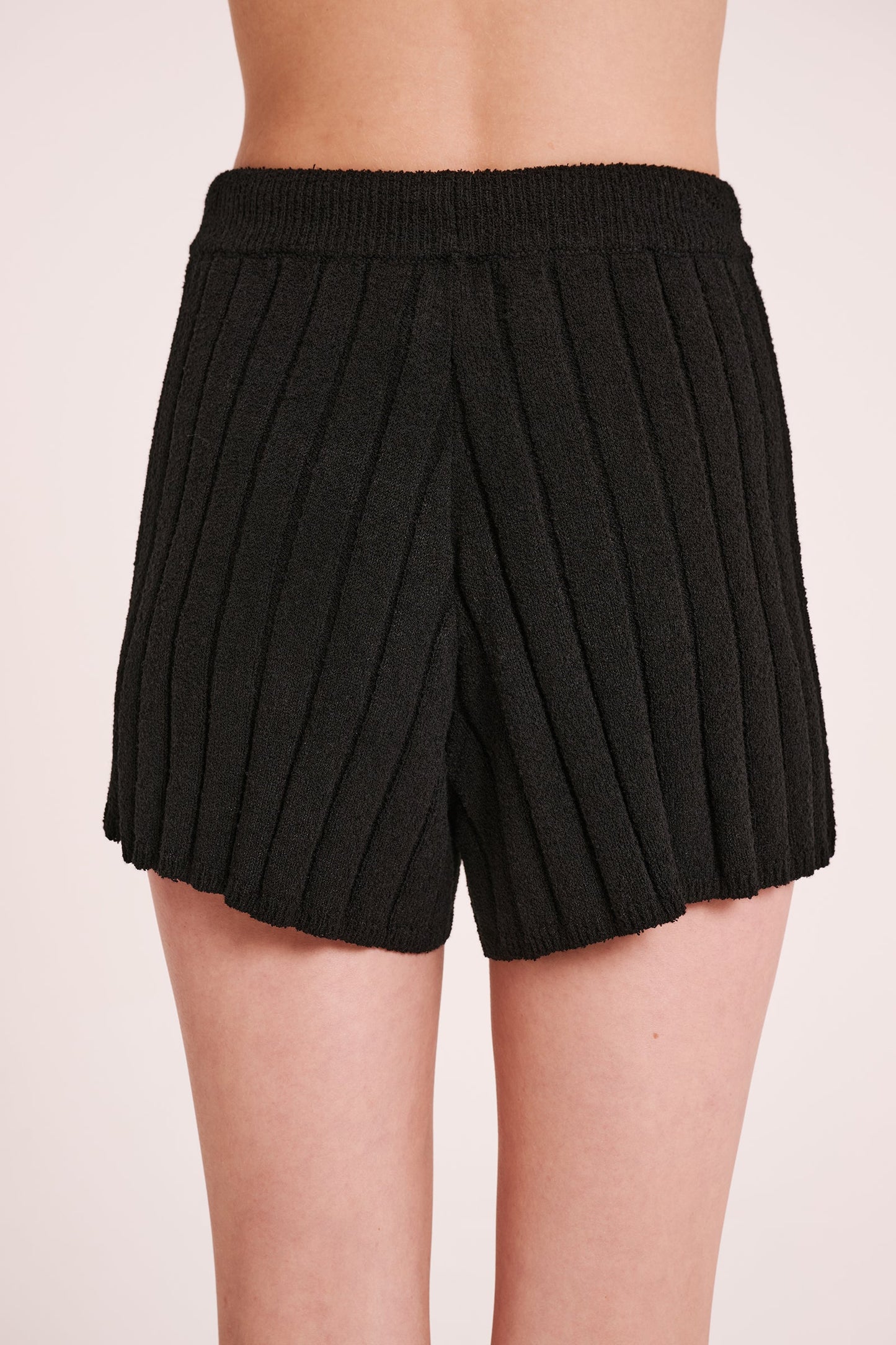 JUNI KNIT SHORT
