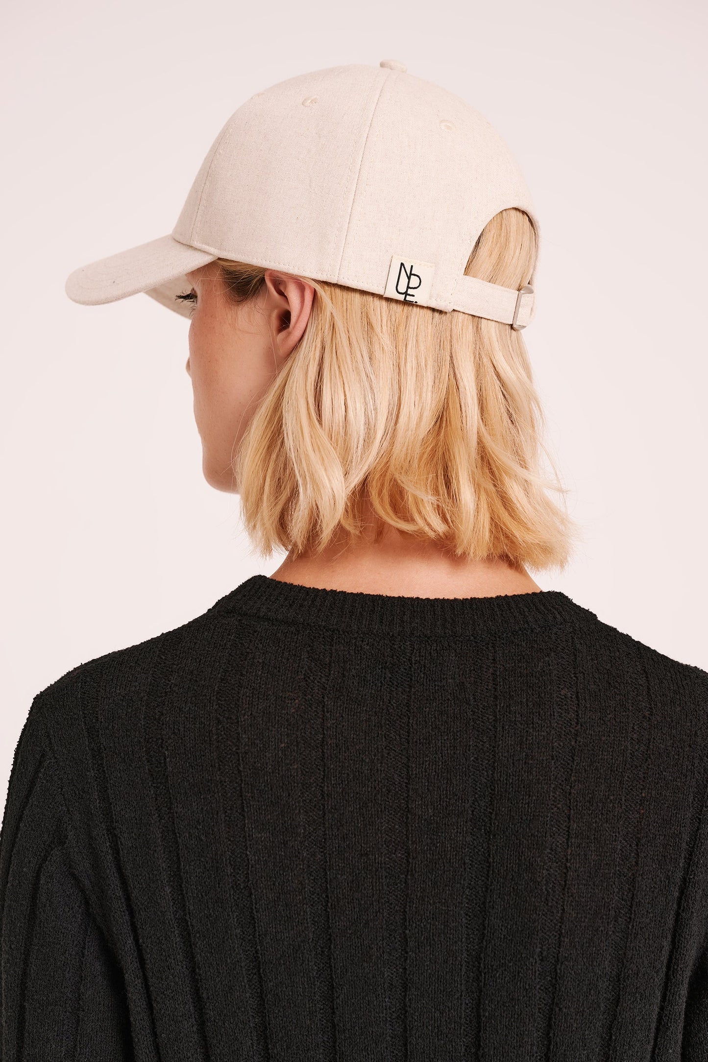 NUDE LINEN CAP