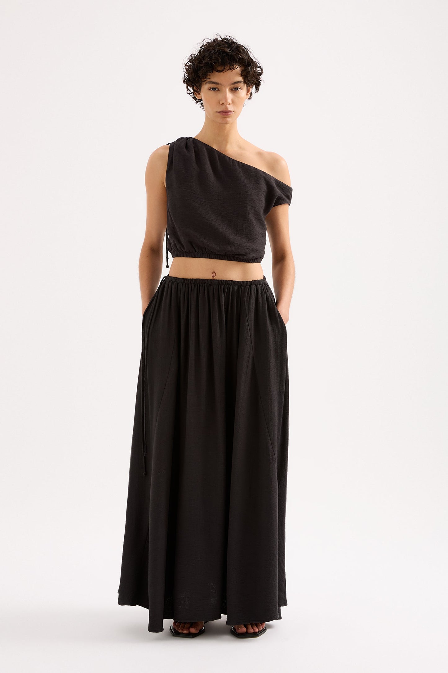 AMBROSE TOP