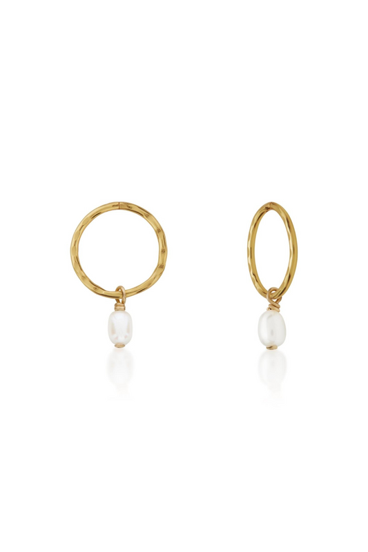 SAINT VALENTINE MINI PEARL HOOPS