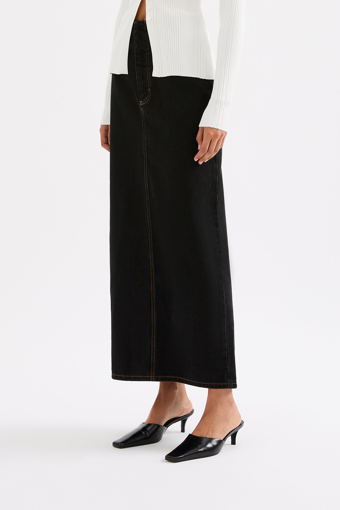 INAYA DENIM SKIRT