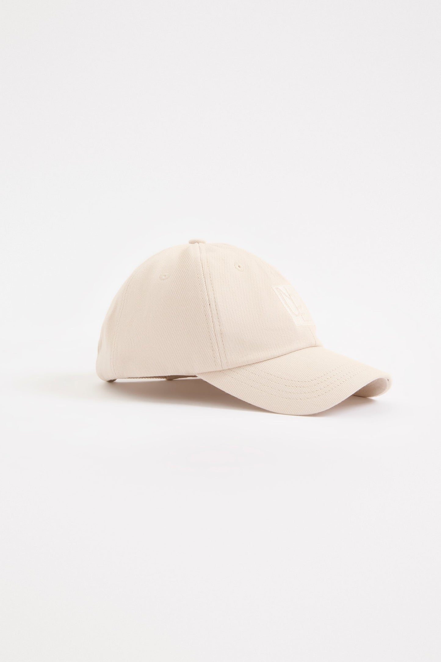 NUDE CAP