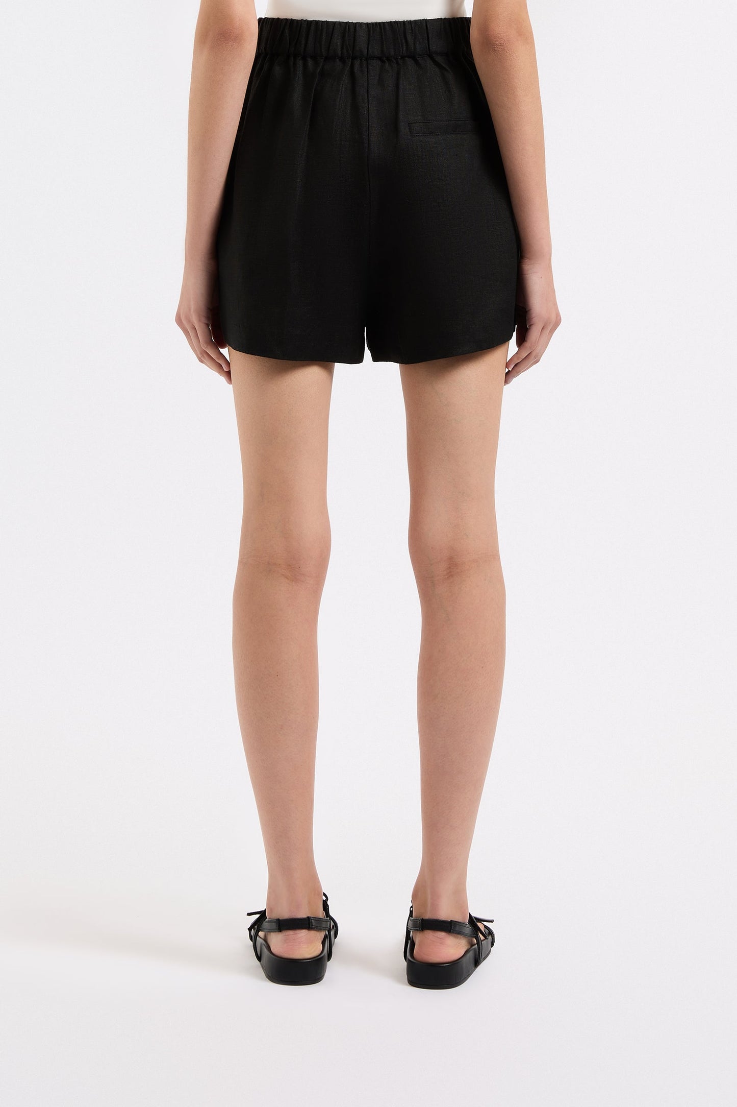 THILDA TAILORED SHORT